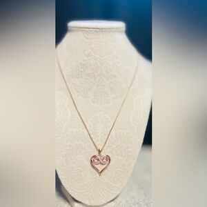 QLeesi Heart Pendant Necklace Rose gold plated Cubic Zirconia